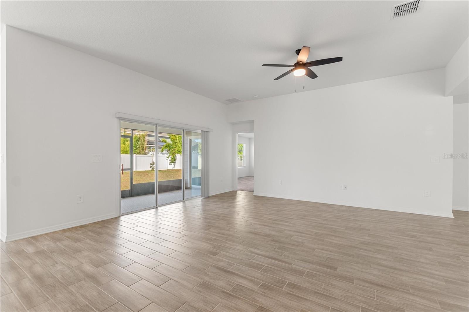 Image 22 of 44 For 5767 Talc Street