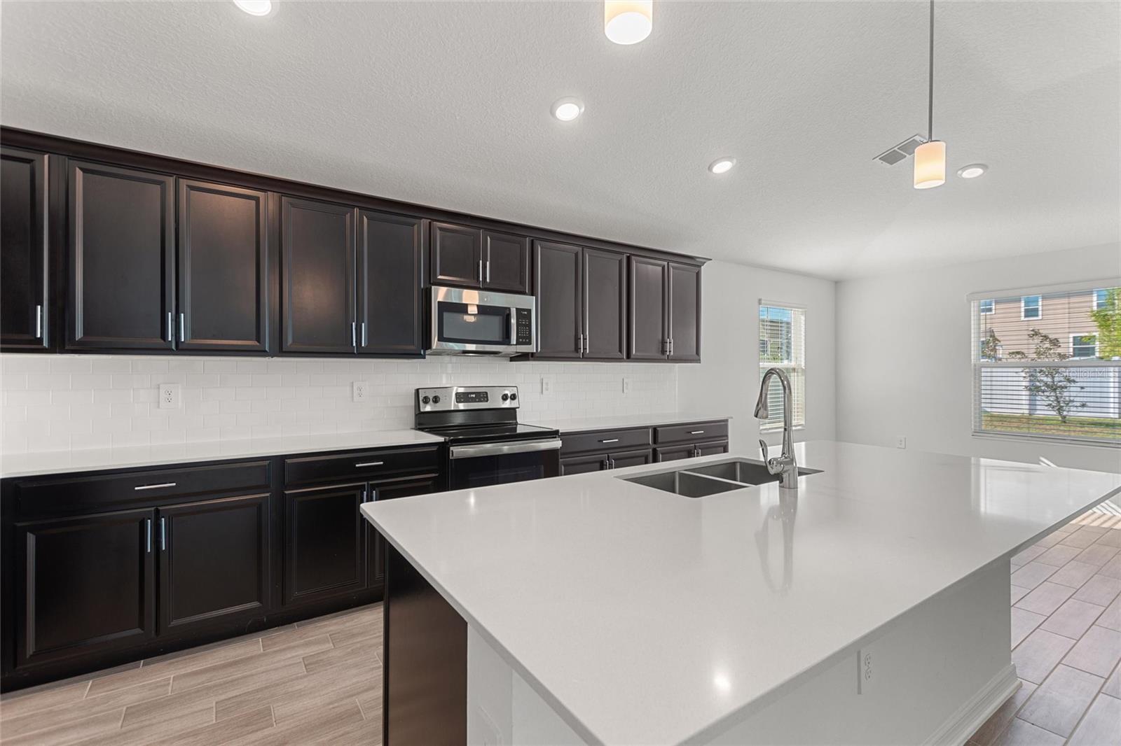 Image 23 of 44 For 5767 Talc Street