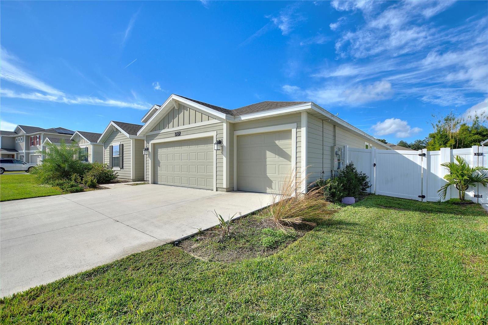 Image 40 of 44 For 5767 Talc Street