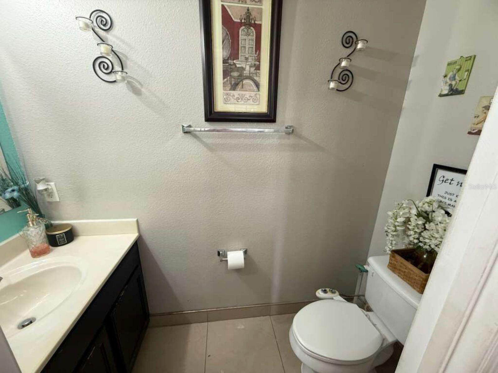 Image 15 of 44 For 1945 Myakka Court