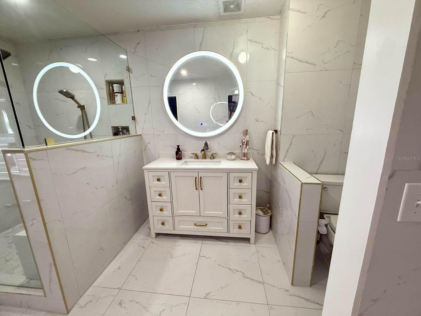 Image 30 of 44 For 1945 Myakka Court