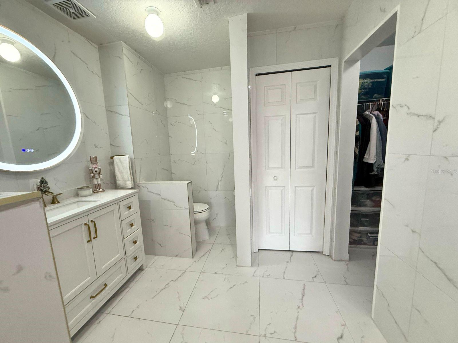 Image 31 of 44 For 1945 Myakka Court