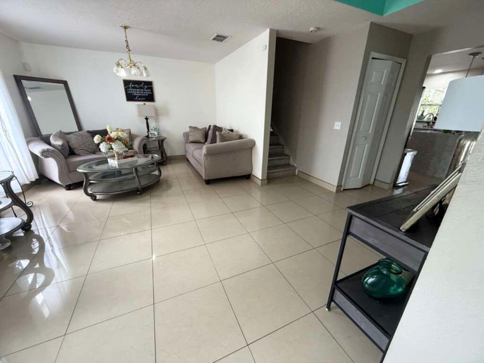 Image 7 of 44 For 1945 Myakka Court