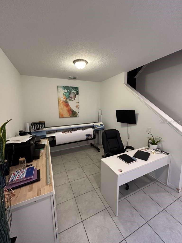 Image 3 of 22 For 15037 Willow Arbor Circle