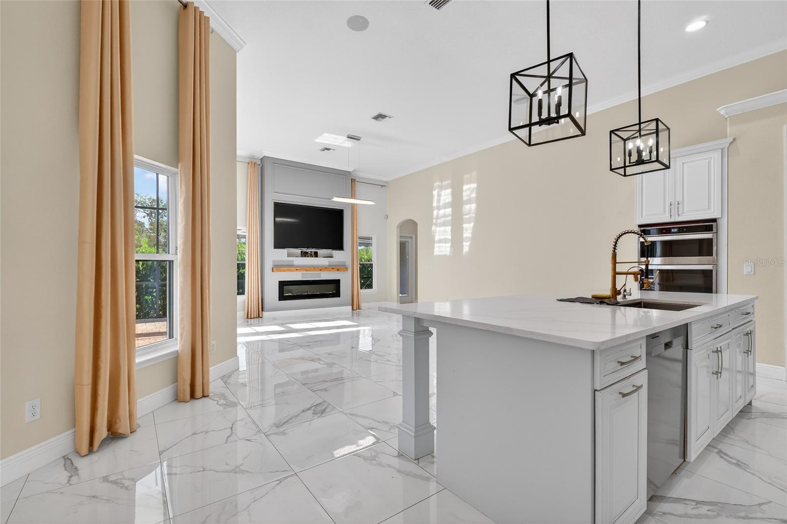 Image 24 of 52 For 2776 Kissimmee Bay Circle