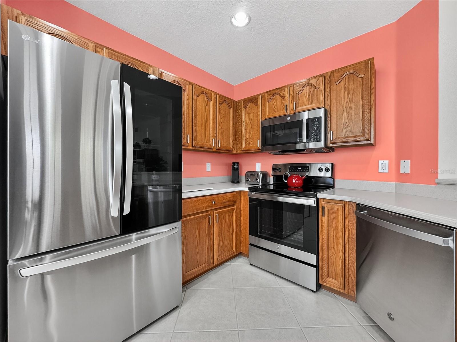 Image 12 of 40 For 920 Spring Park Street 303