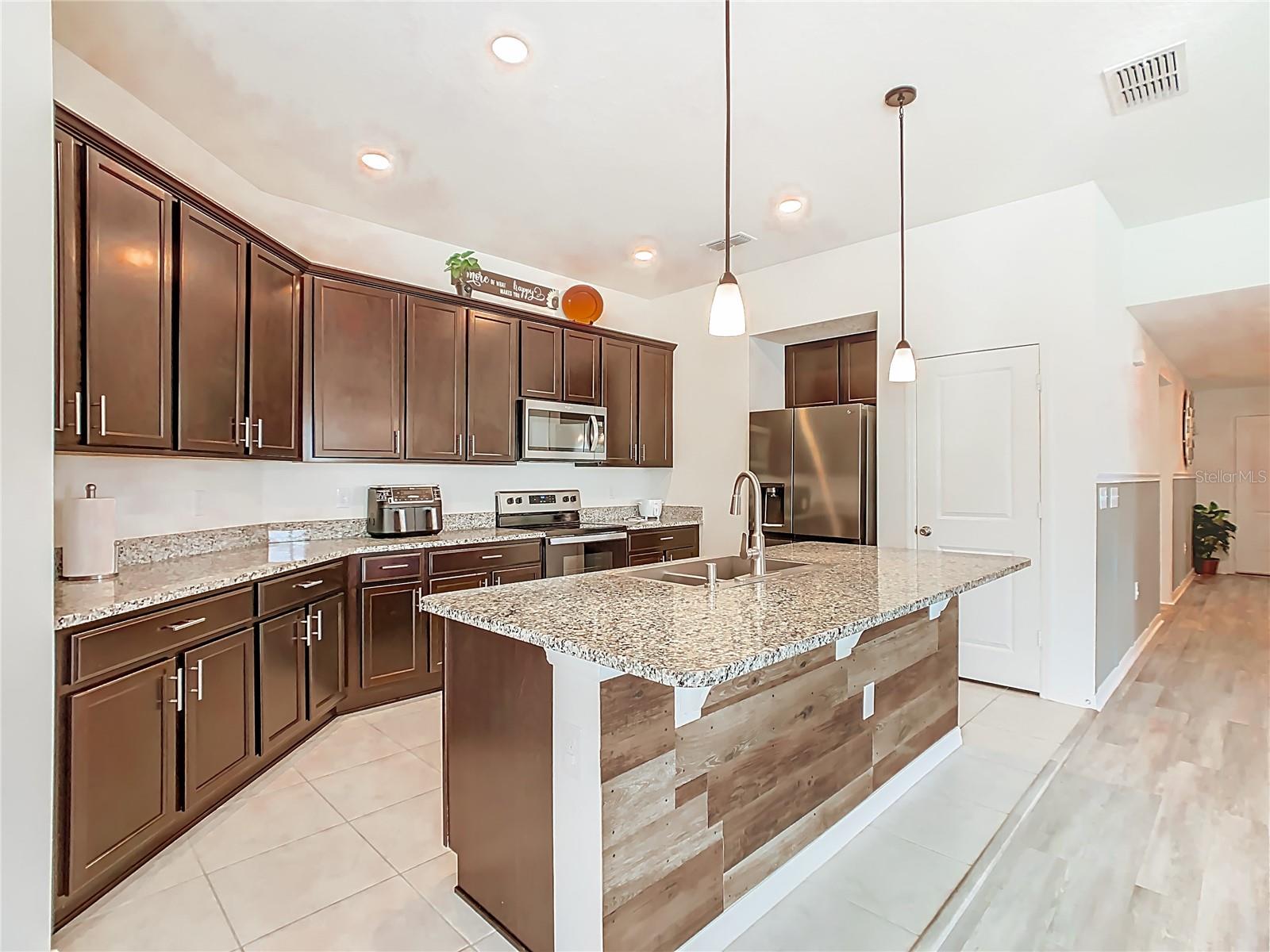 Image 13 of 58 For Address Not Provided