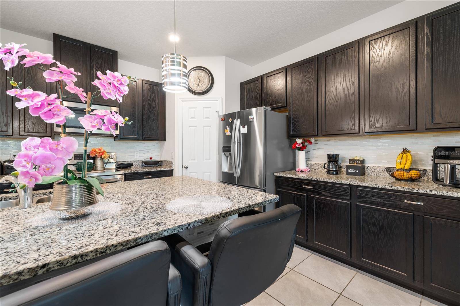 Image 10 of 27 For 4007 Green Sabal