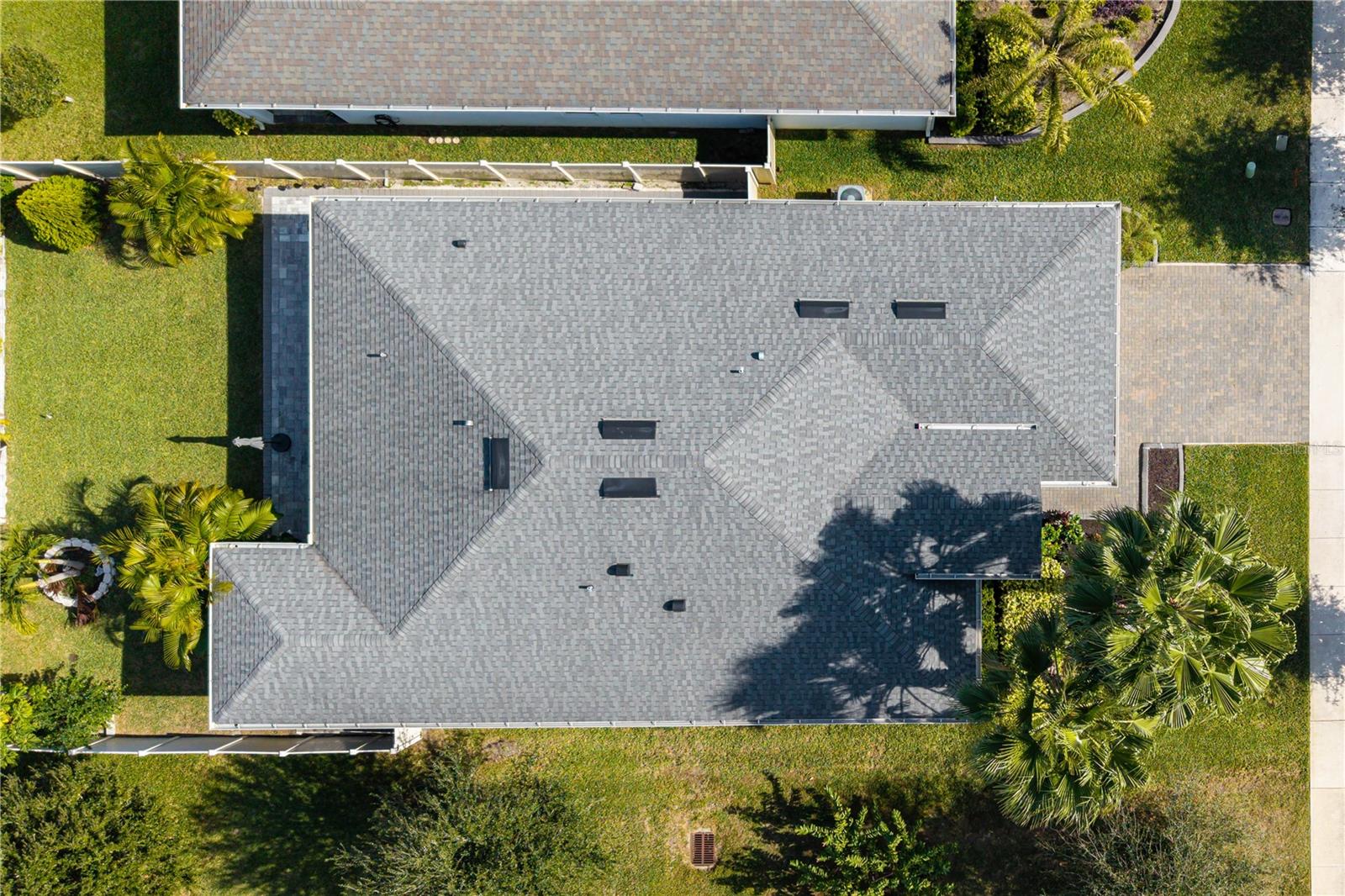 Image 16 of 27 For 4007 Green Sabal