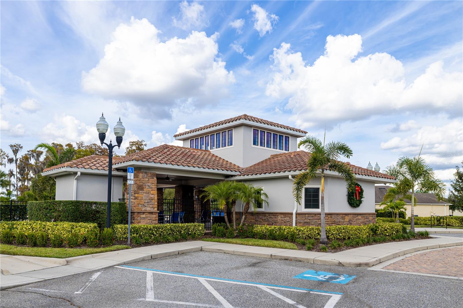 Image 24 of 27 For 4007 Green Sabal