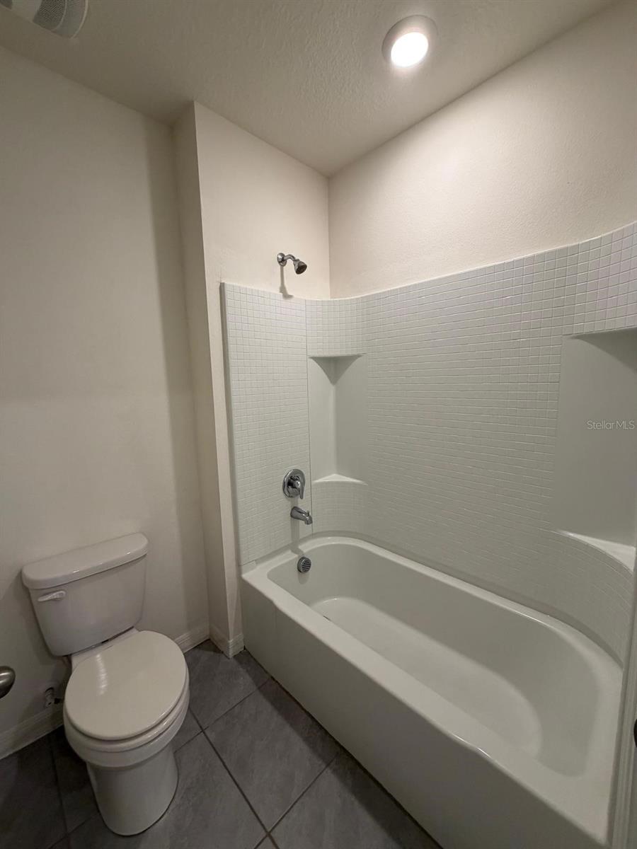 Image 14 of 24 For 5704 Sunbonnet Way