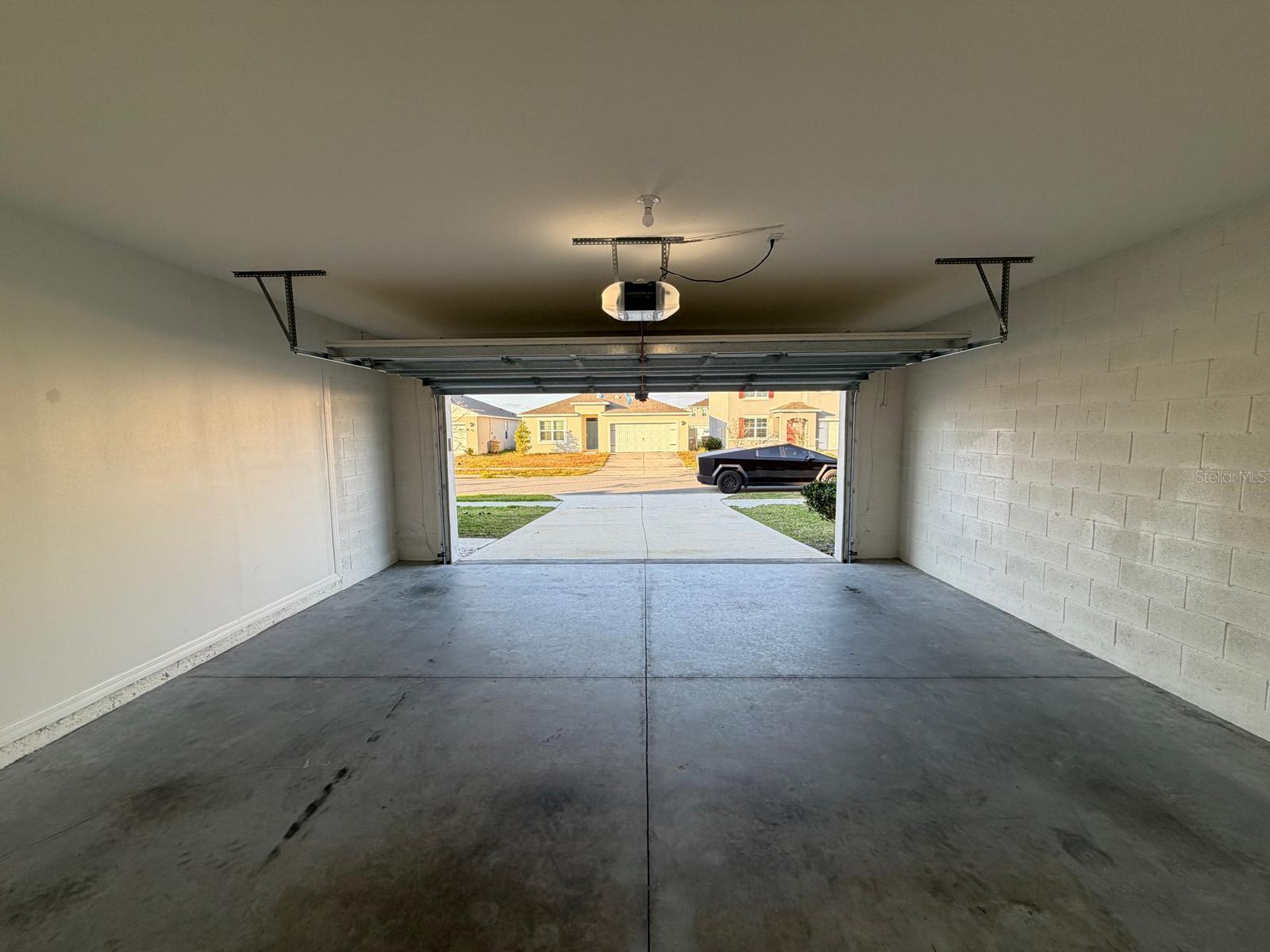 Image 6 of 24 For 5704 Sunbonnet Way