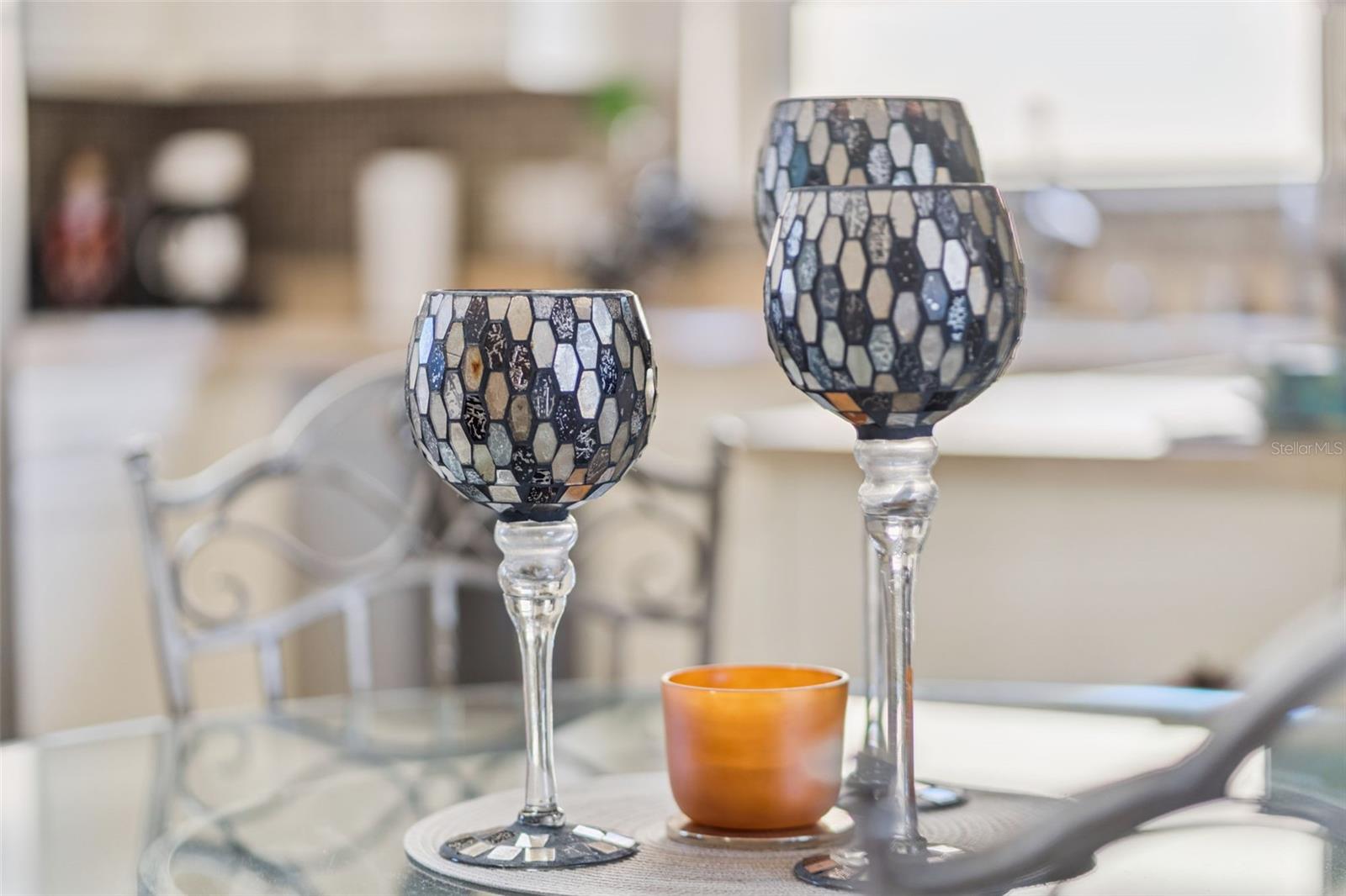 Image 18 of 53 For 722 Birkdale Street