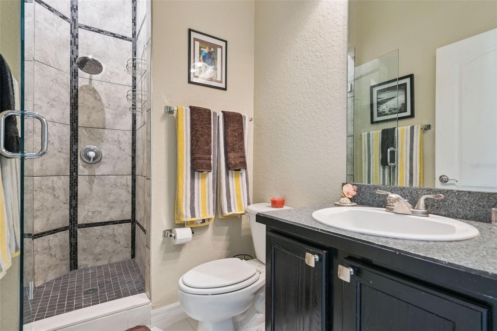 Image 30 of 53 For 722 Birkdale Street