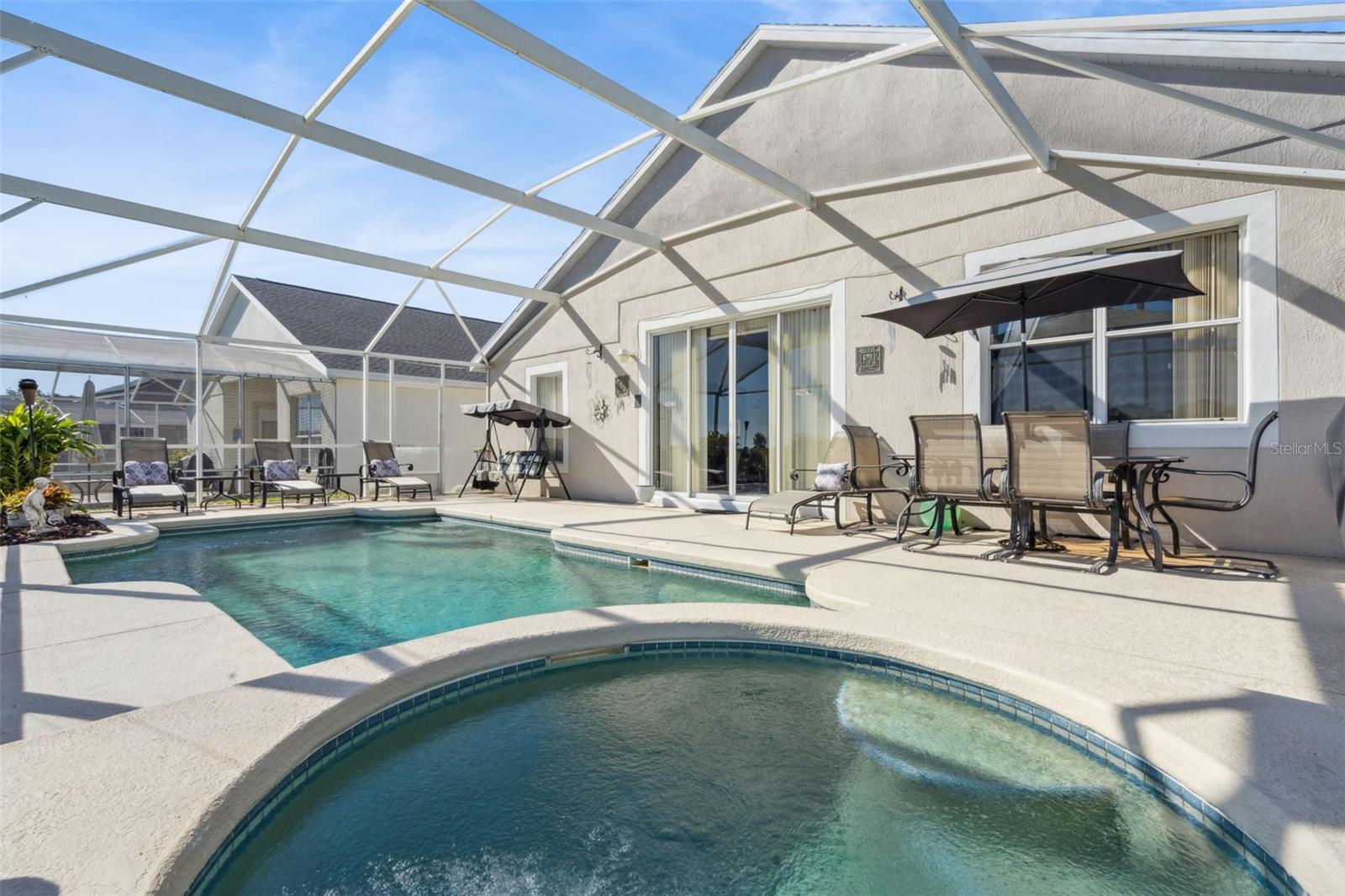 Image 35 of 53 For 722 Birkdale Street