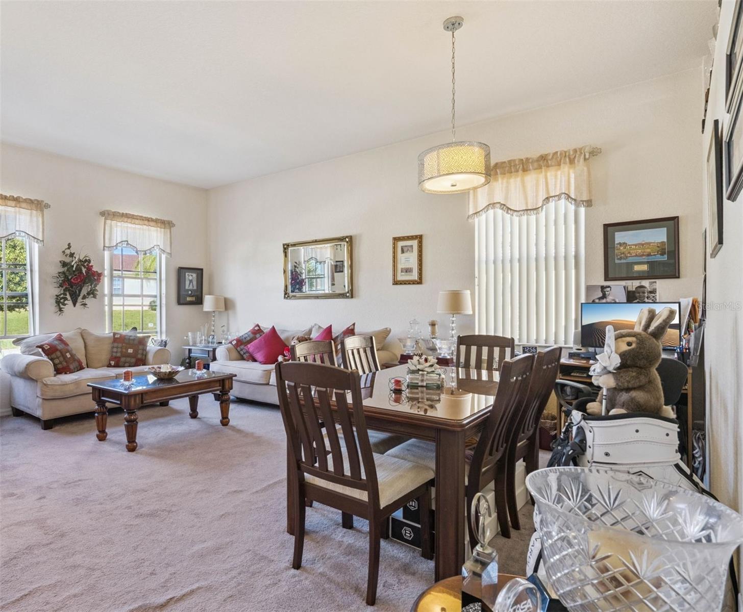 Image 6 of 53 For 722 Birkdale Street