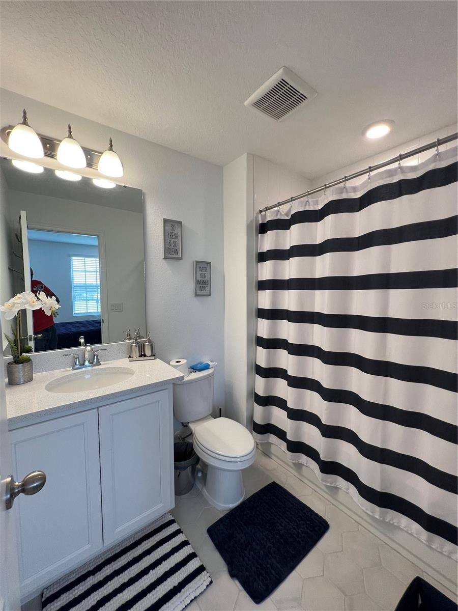 Image 44 of 72 For 501 Steerview Street