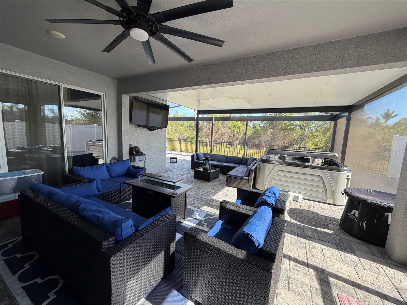 Image 45 of 72 For 501 Steerview Street