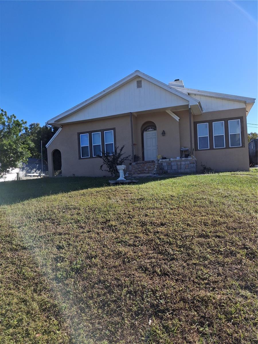 Image 2 of 24 For 103 Gordon Drive