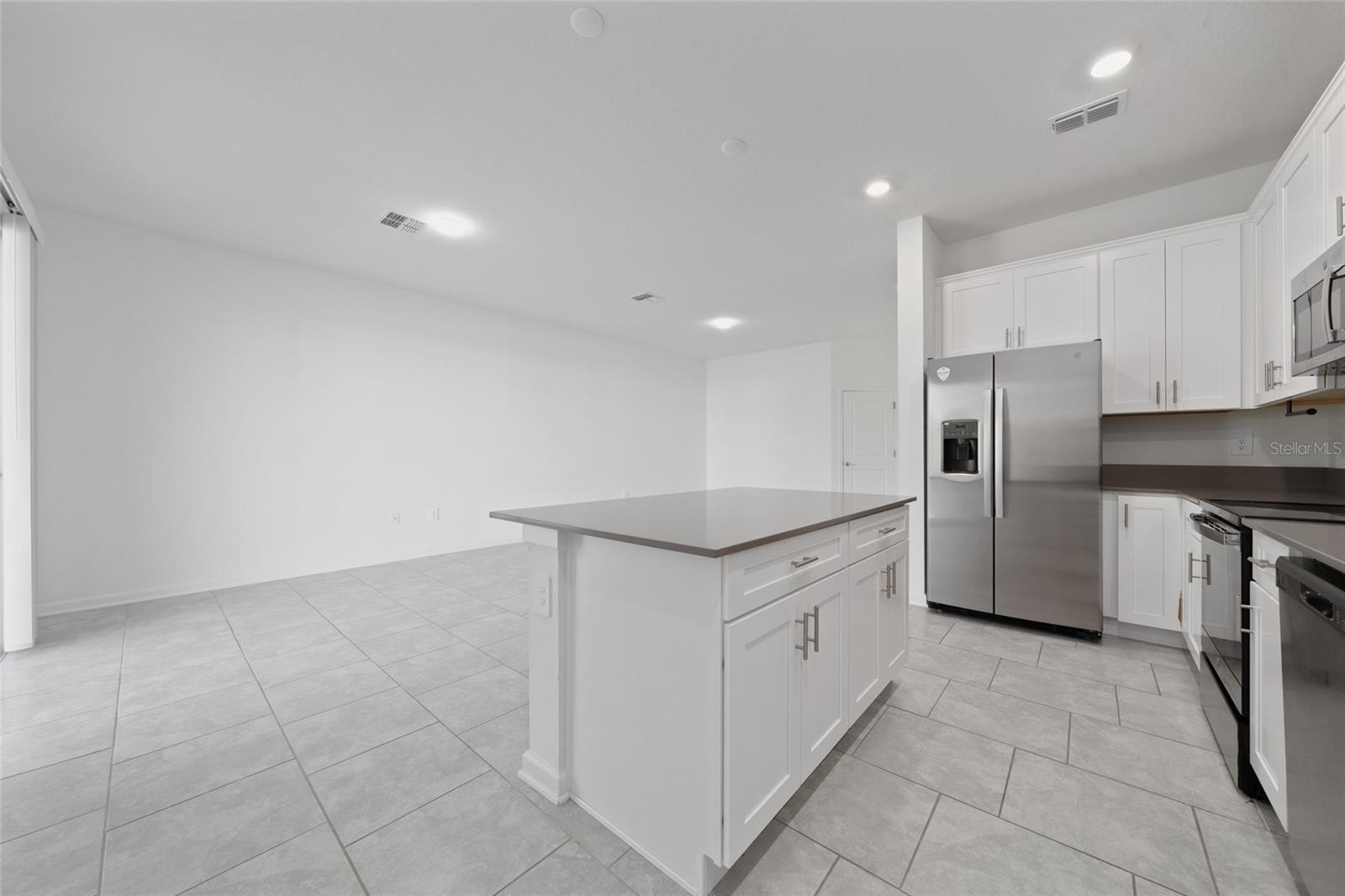 Image 11 of 29 For 7405 Stone Creek Trail