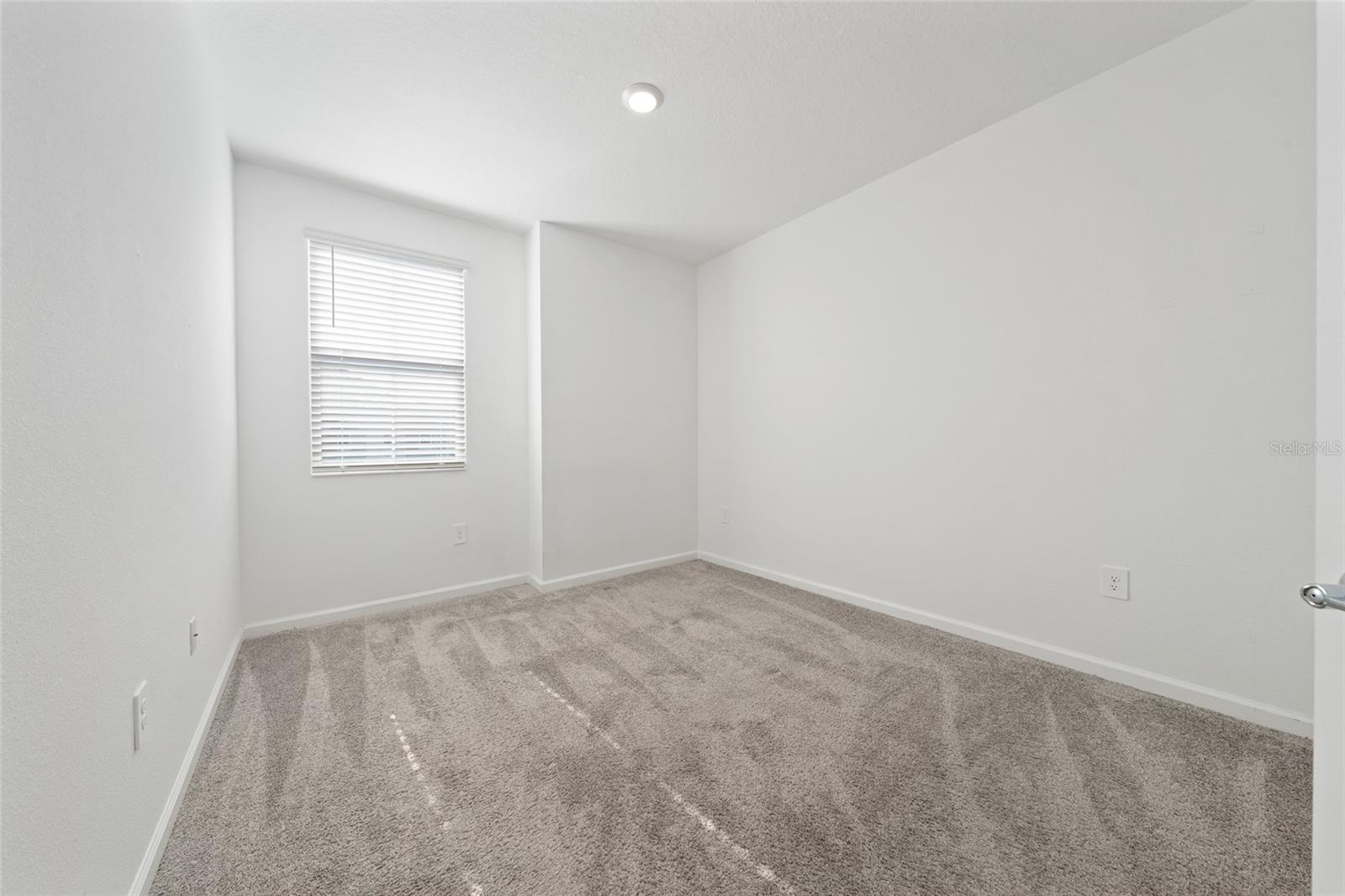 Image 15 of 29 For 7405 Stone Creek Trail