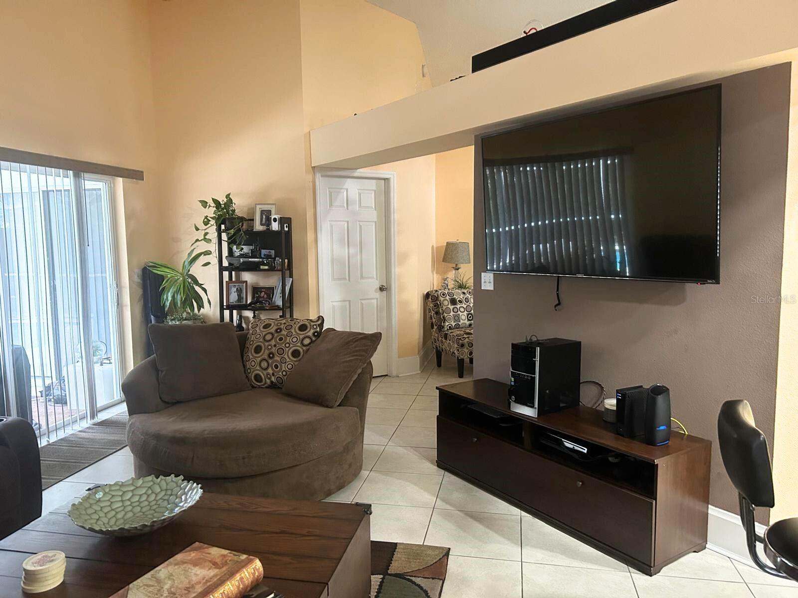 Image 10 of 42 For 4858 Kingston Circle