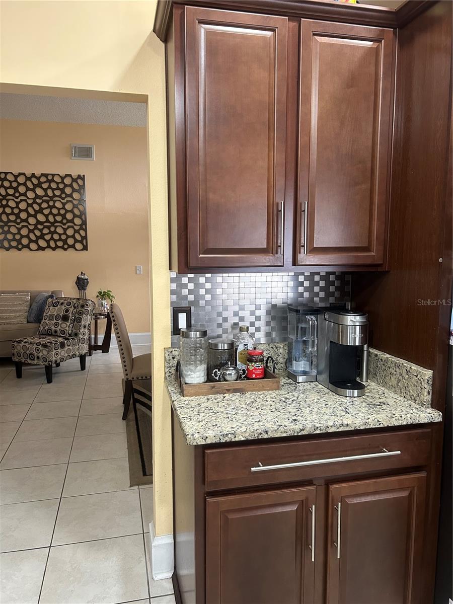 Image 15 of 42 For 4858 Kingston Circle