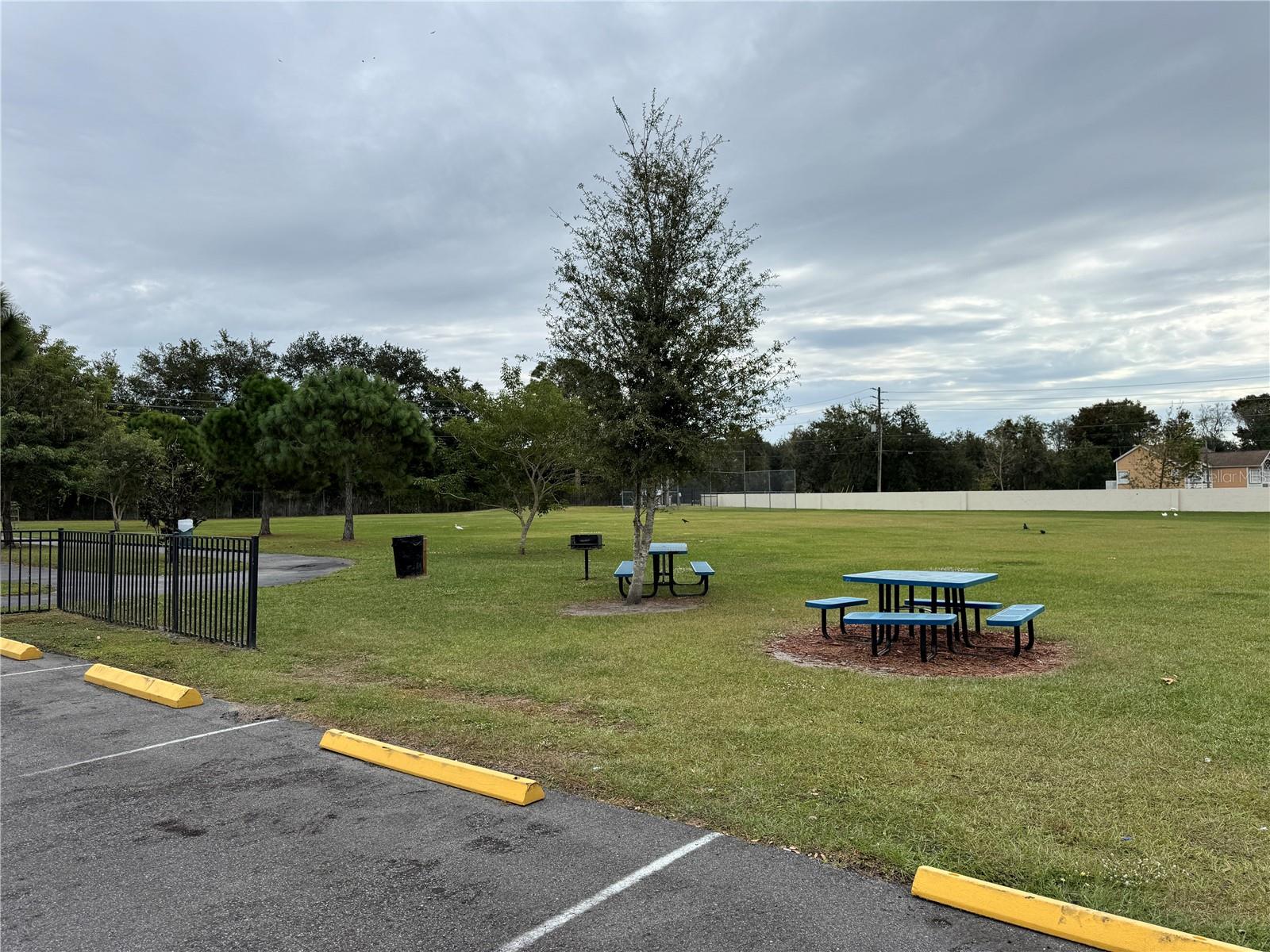 Image 22 of 42 For 4858 Kingston Circle