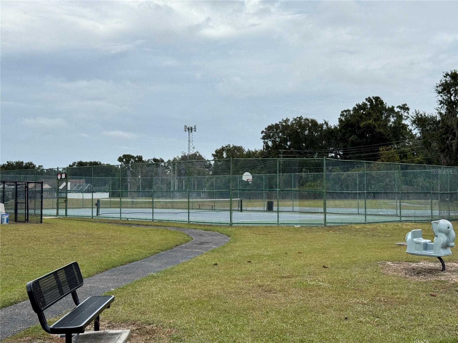 Image 29 of 42 For 4858 Kingston Circle