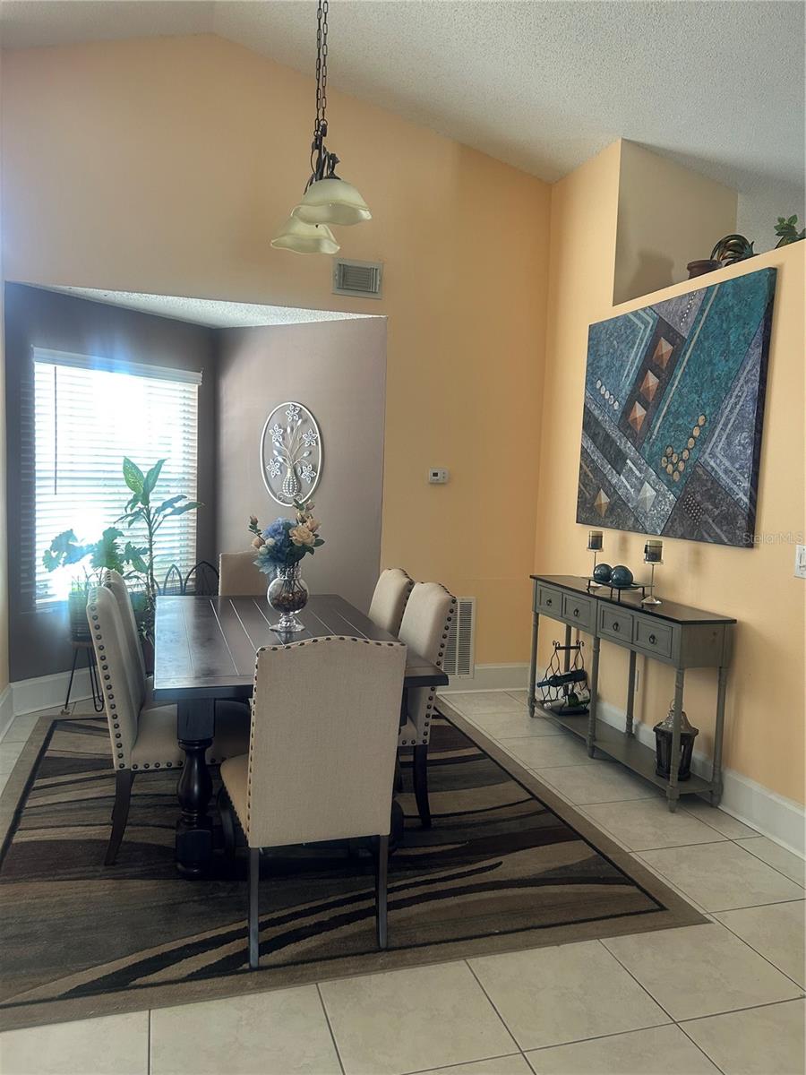 Image 7 of 42 For 4858 Kingston Circle