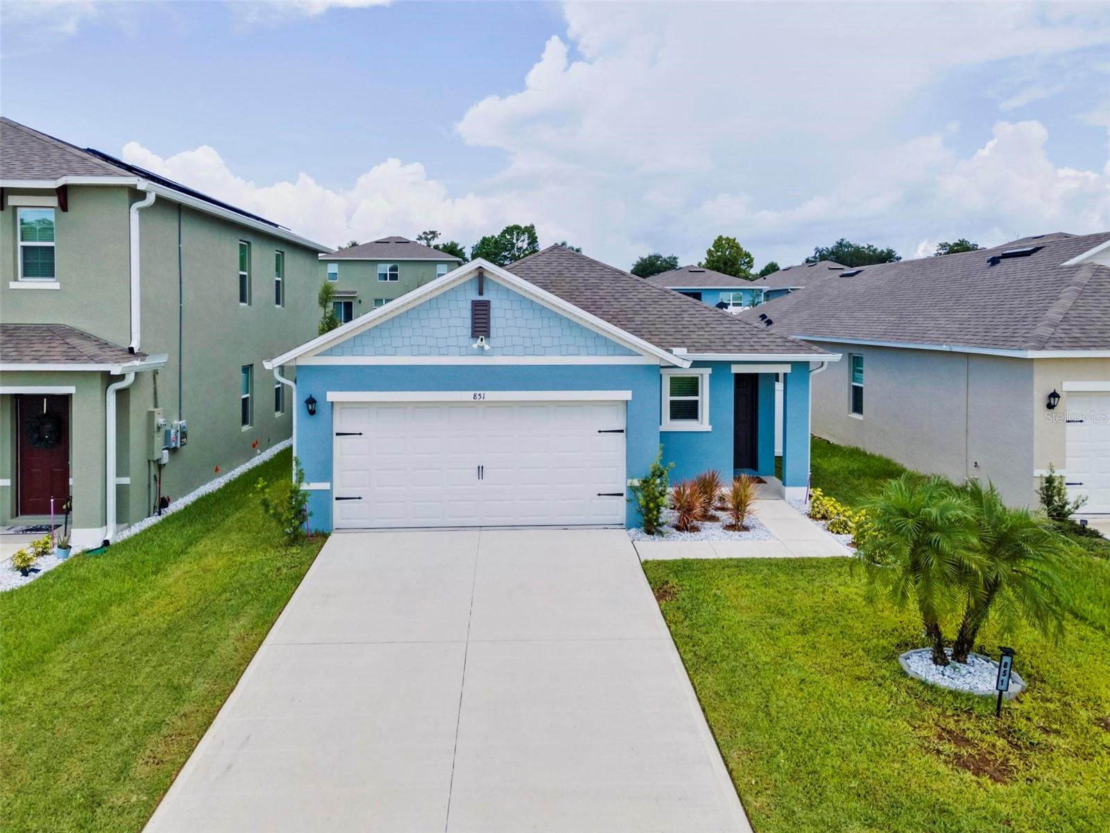 Image 2 of 31 For 851 August Sky