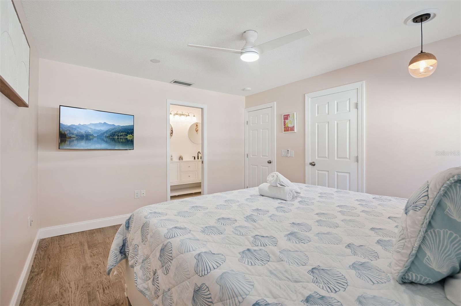 Image 22 of 47 For 1710 Atlantic Street 5e