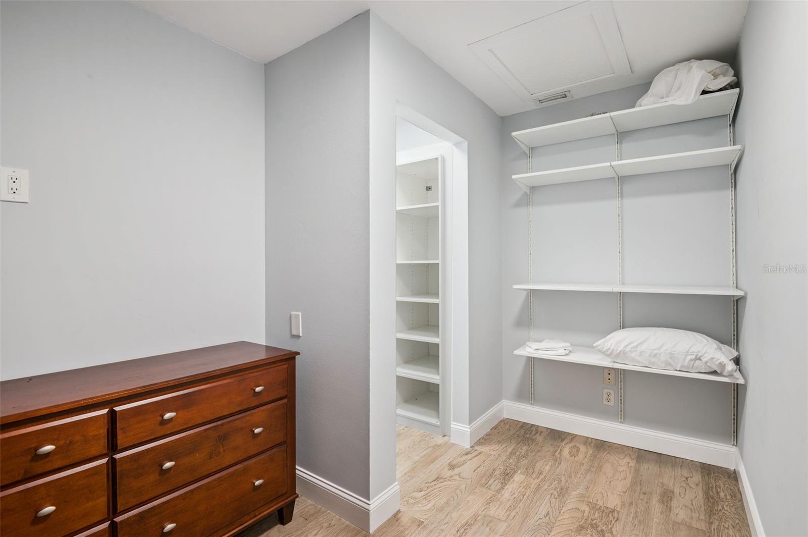 Image 31 of 47 For 1710 Atlantic Street 5e