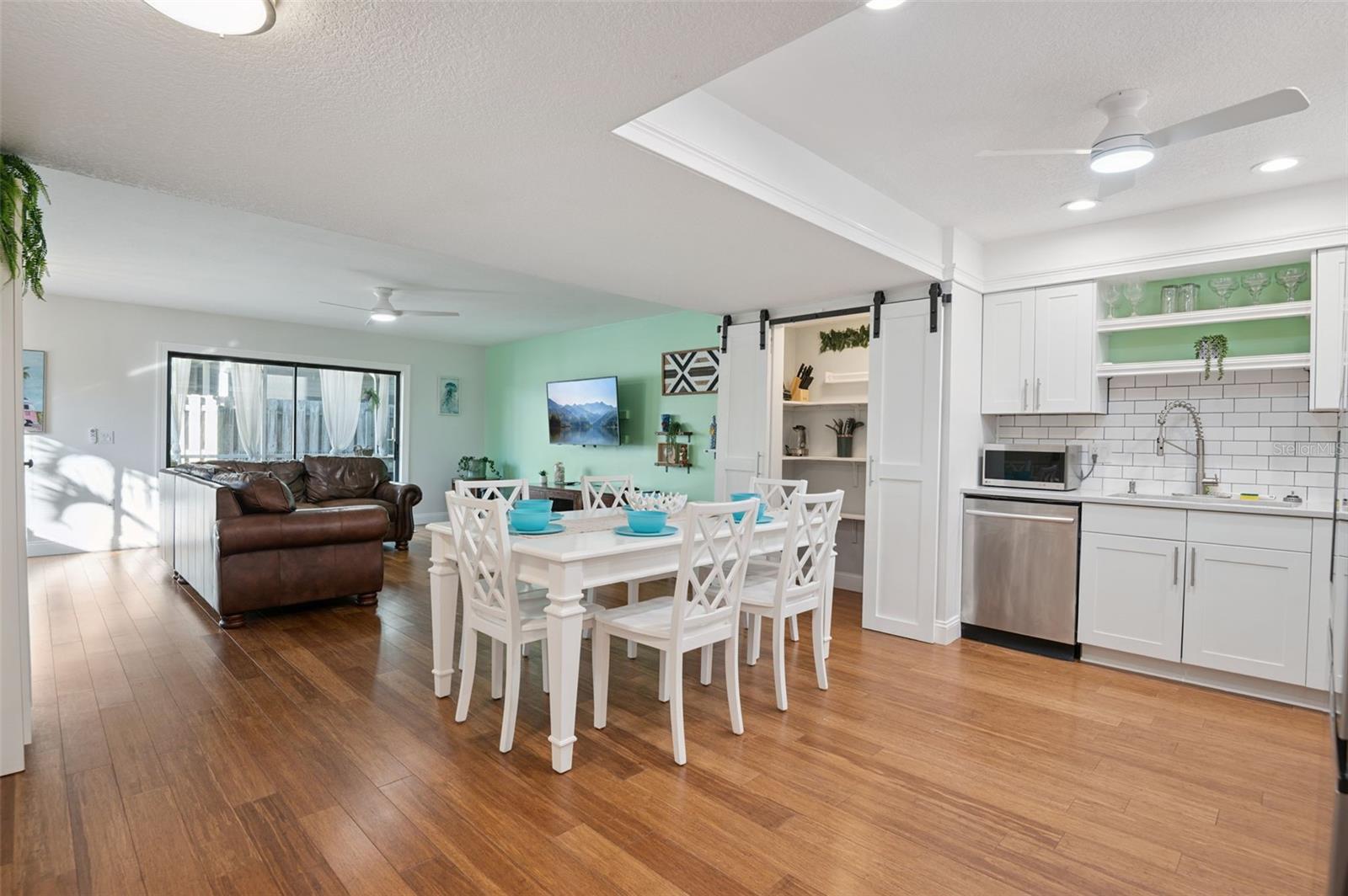 Image 8 of 47 For 1710 Atlantic Street 5e