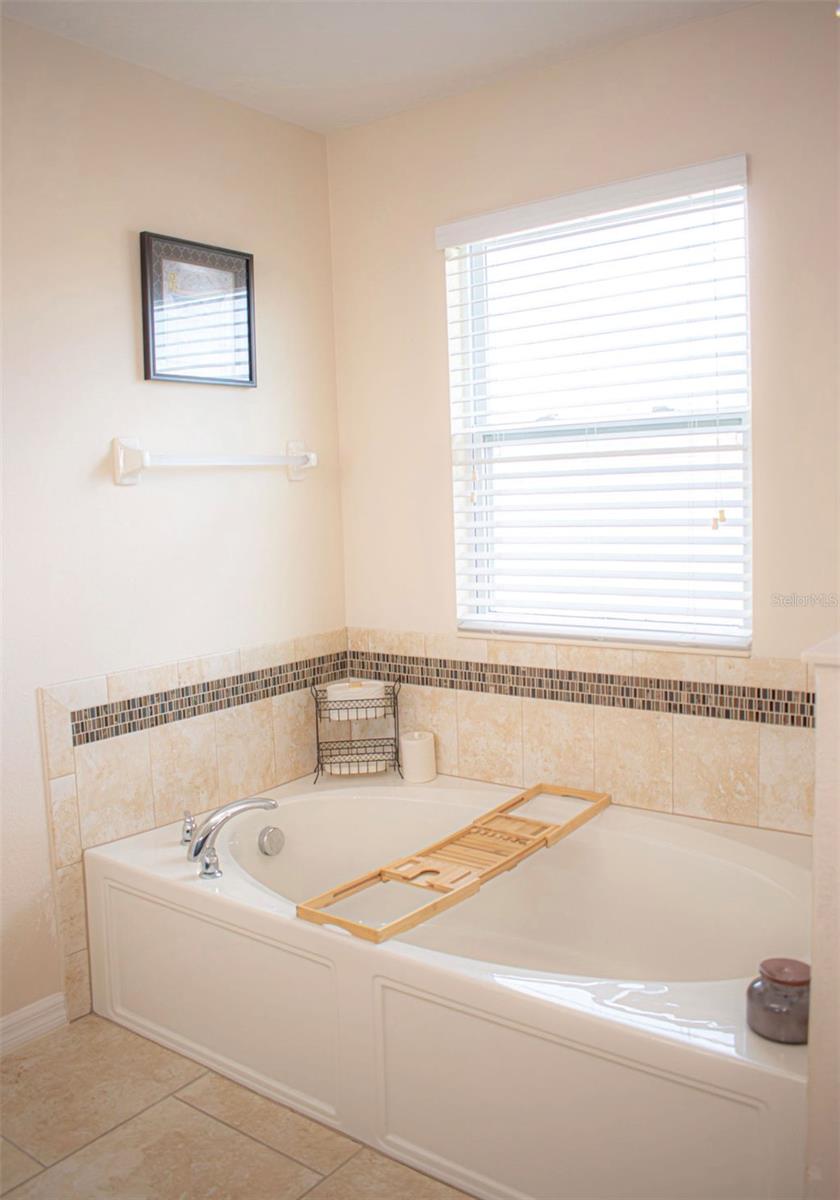 Image 24 of 27 For 4903 Rockvale Drive