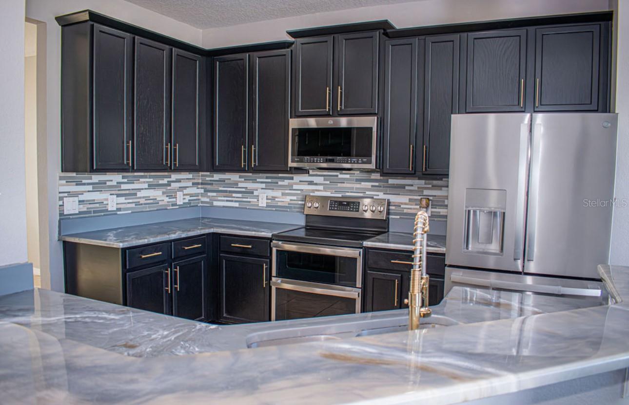 Image 5 of 27 For 4903 Rockvale Drive