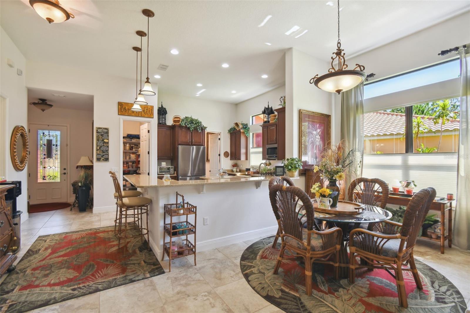 Image 9 of 52 For 806 Ebb Tide Lane