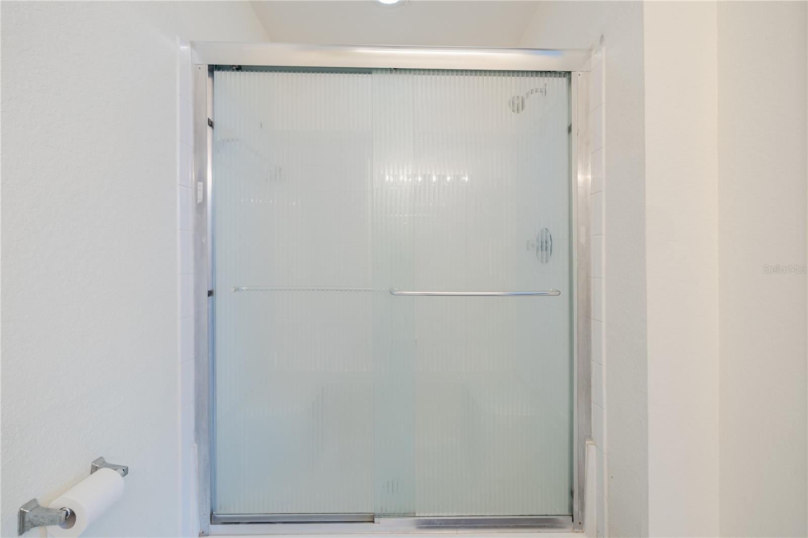 Image 21 of 38 For 5025 Wellington Park Circle 68