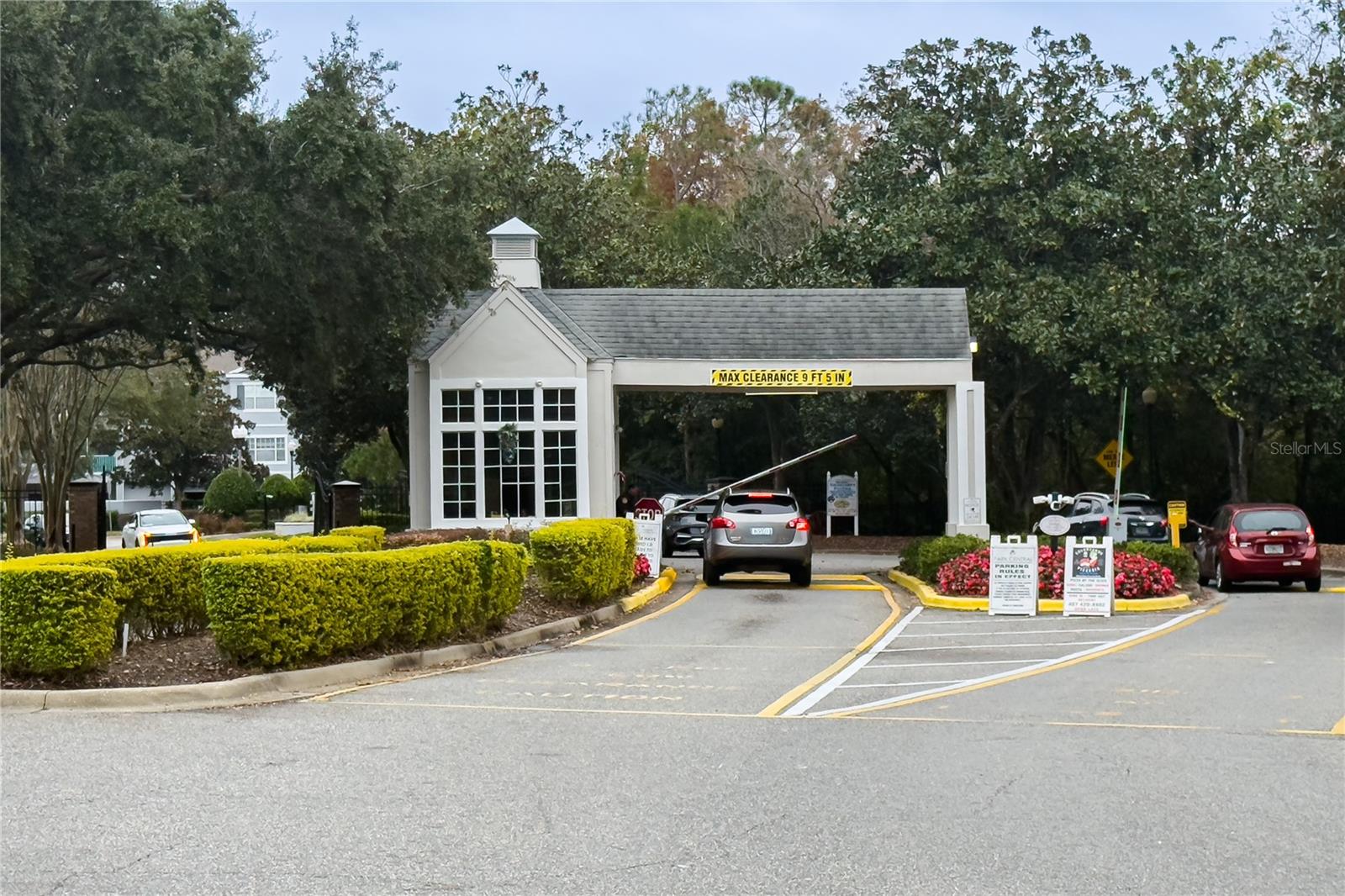 Image 35 of 38 For 5025 Wellington Park Circle 68