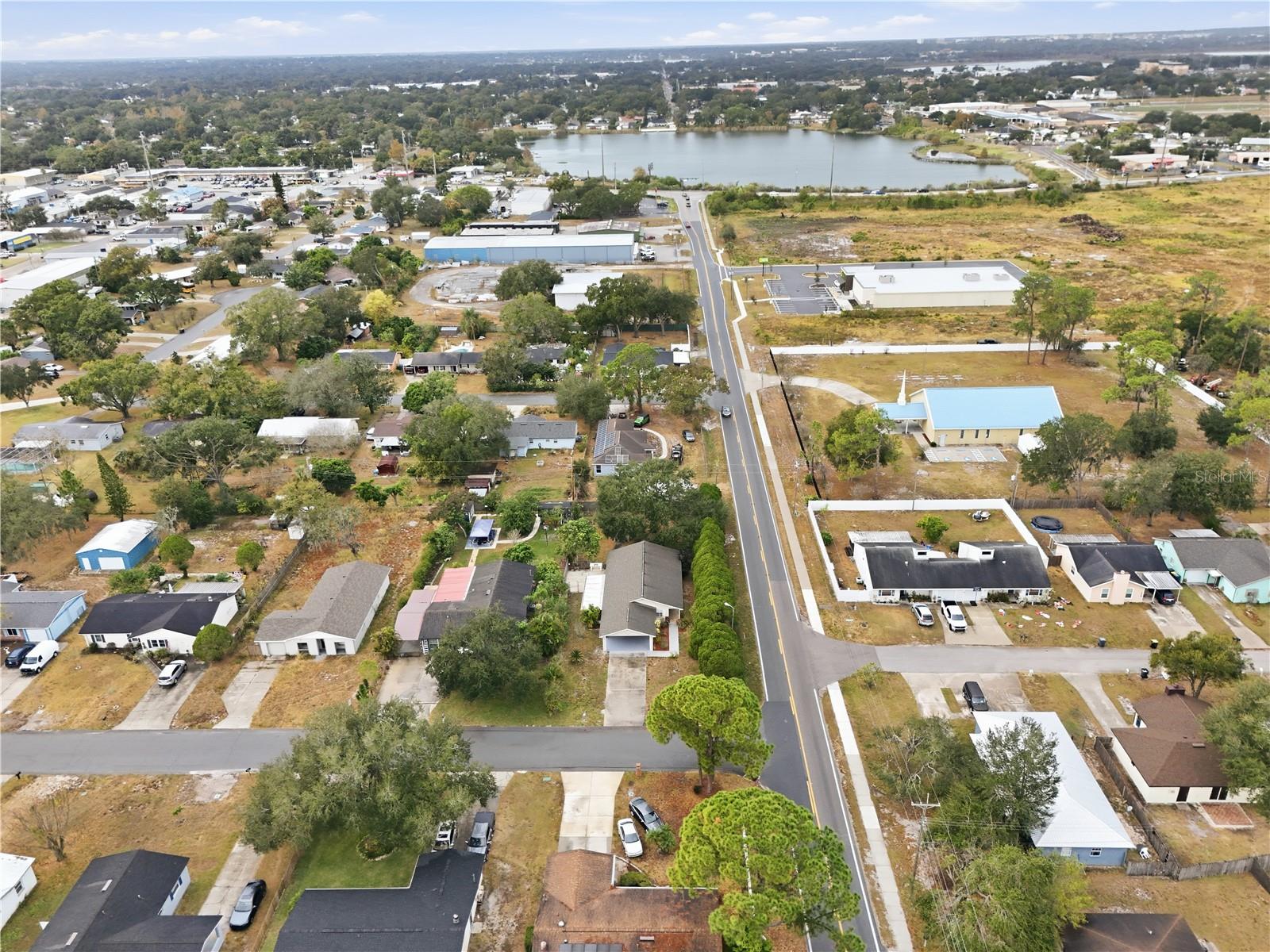 Image 23 of 46 For 1405 Dolphin Drive