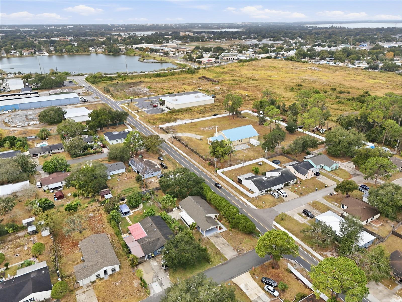 Image 25 of 46 For 1405 Dolphin Drive