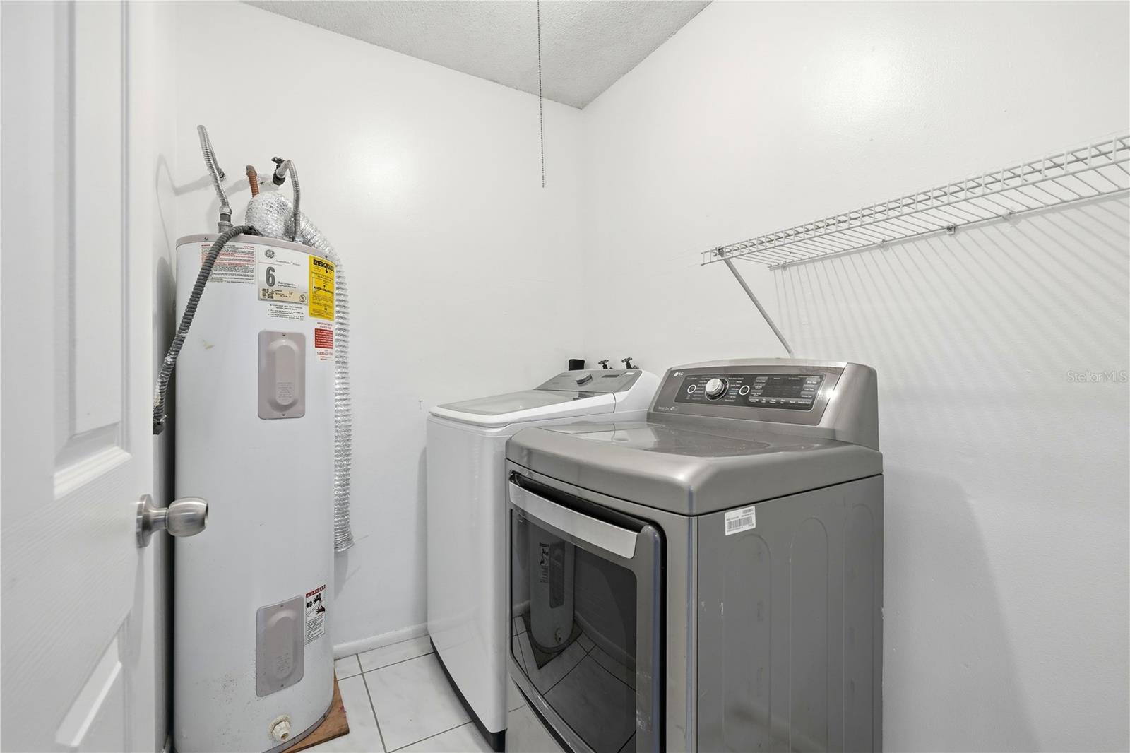 Image 28 of 46 For 1405 Dolphin Drive