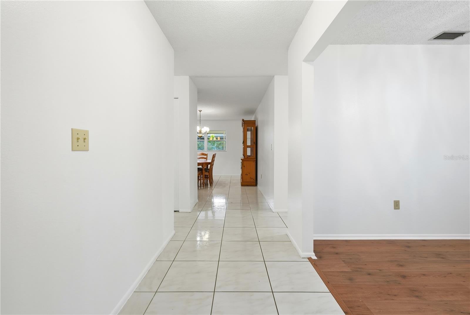 Image 35 of 46 For 1405 Dolphin Drive