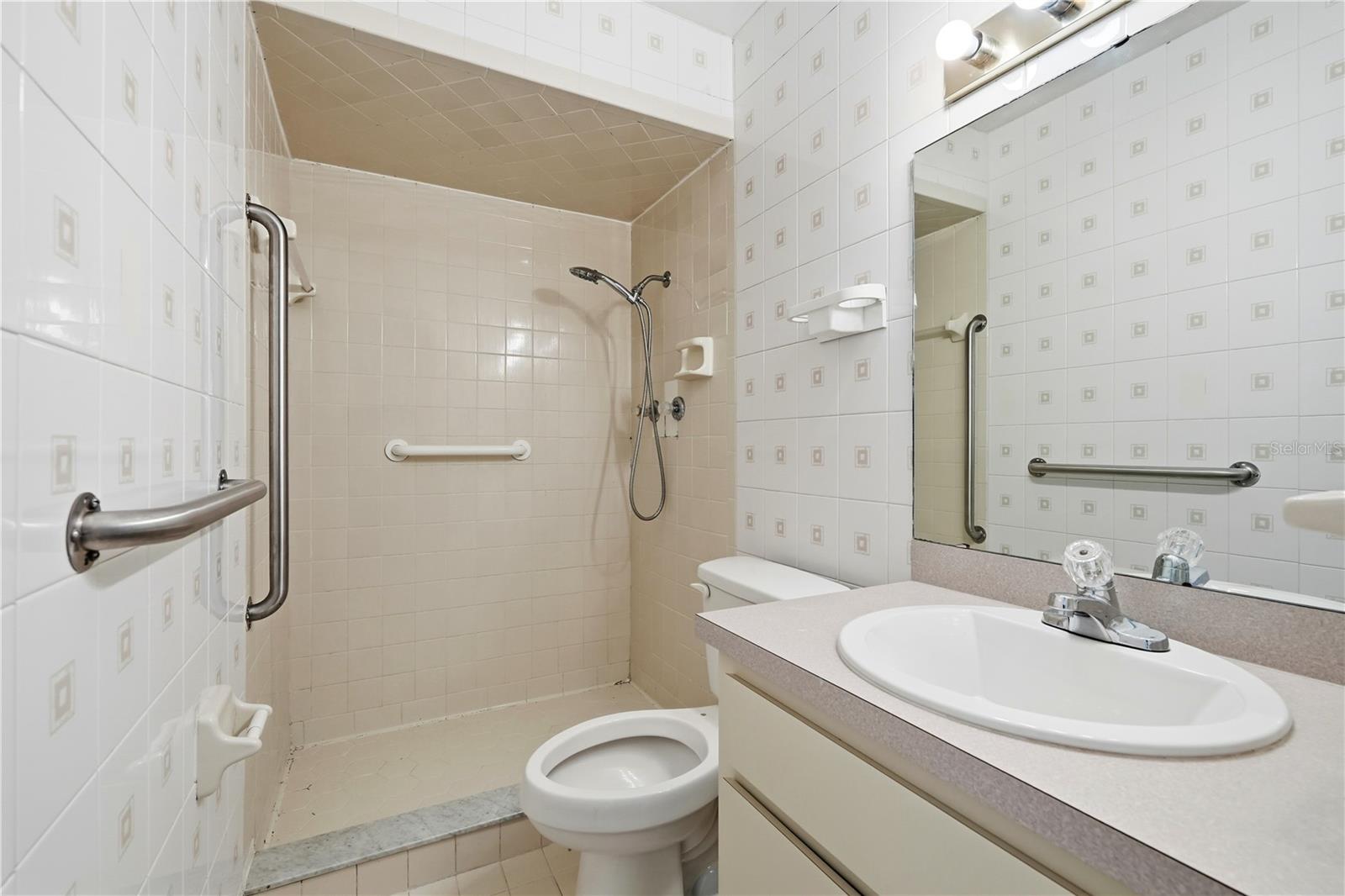 Image 44 of 46 For 1405 Dolphin Drive