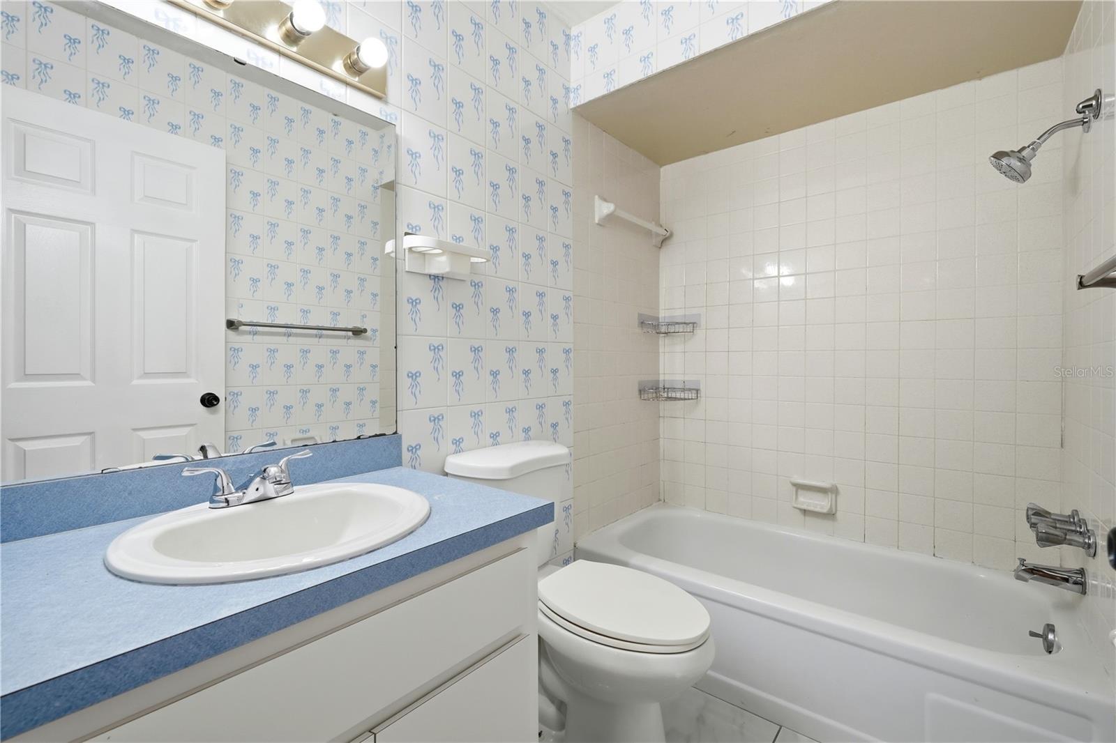 Image 45 of 46 For 1405 Dolphin Drive