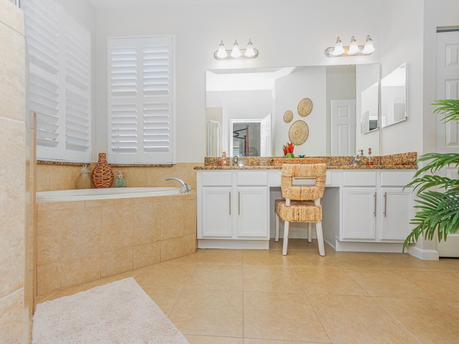 Image 25 of 43 For 4461 Indigo Sky Lane