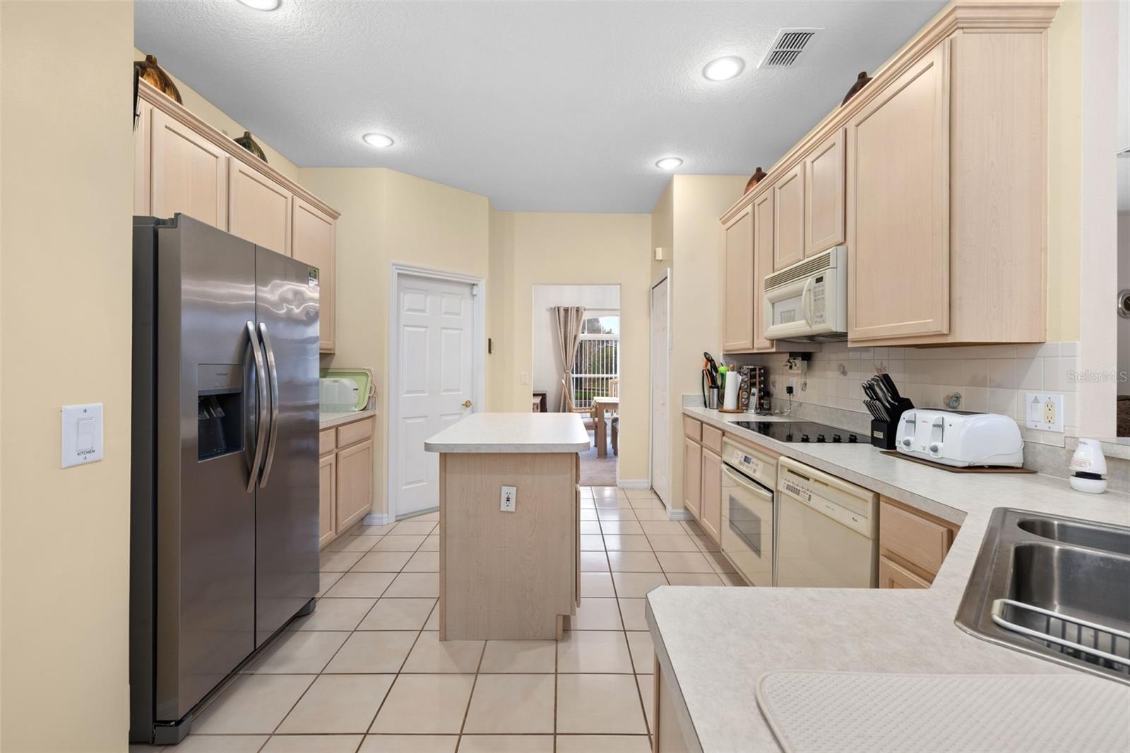 Image 20 of 69 For 111 Sand Pine Lane