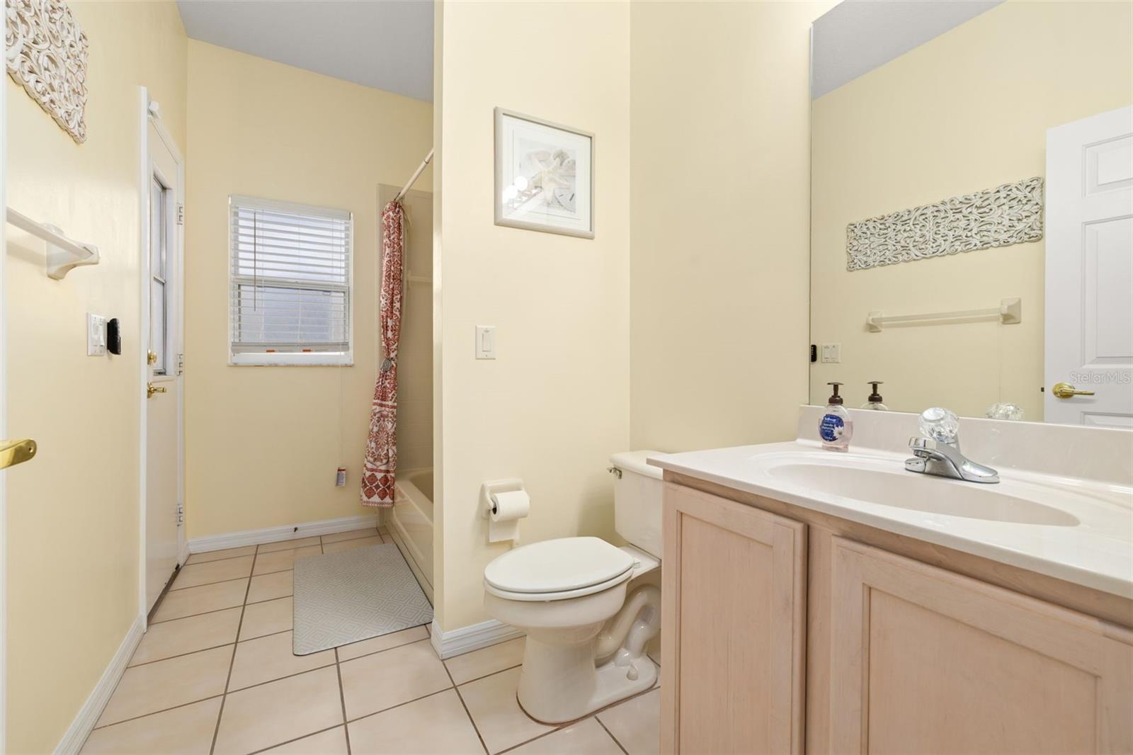 Image 25 of 69 For 111 Sand Pine Lane