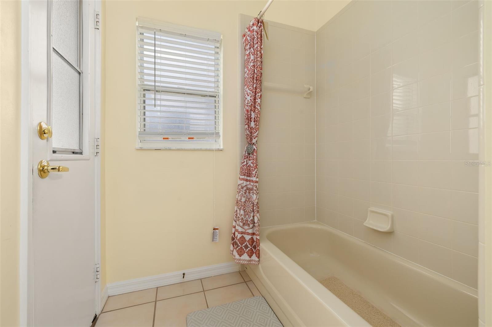 Image 26 of 69 For 111 Sand Pine Lane