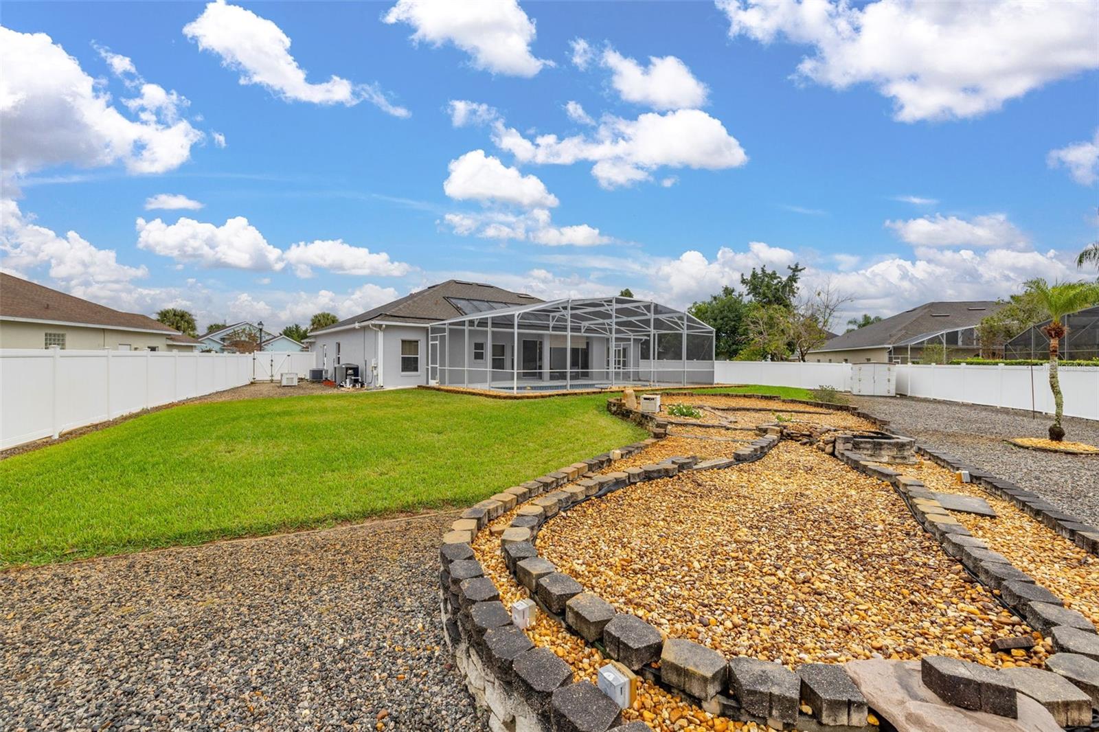 Image 45 of 69 For 111 Sand Pine Lane